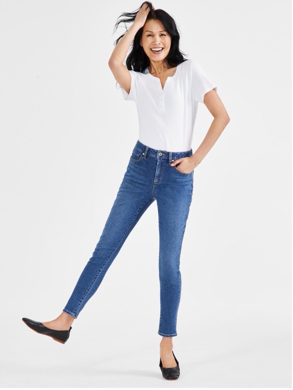 BNWT STYLE & CO. SHORT CURVY SKINNY MID-RISE SLIMMING POCKET JEANS IN SIZE 12S